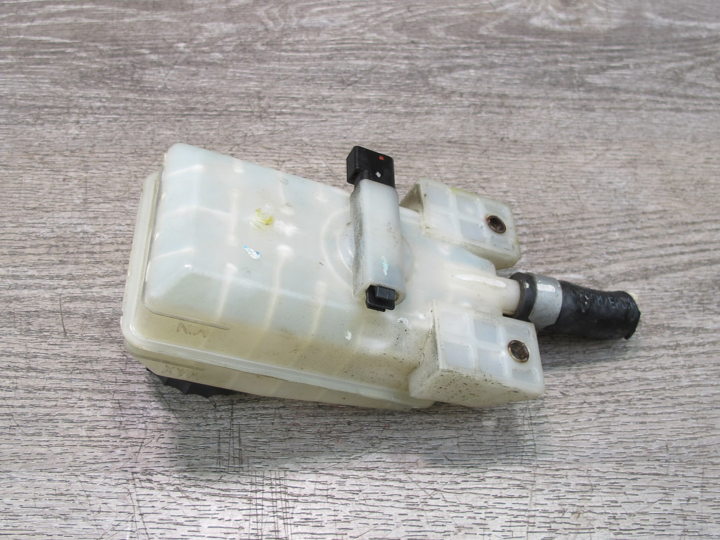 2014-2020 Infiniti QX60 Brake Master Cylinder Fluid Reservoir Tank 46090 3JV0A