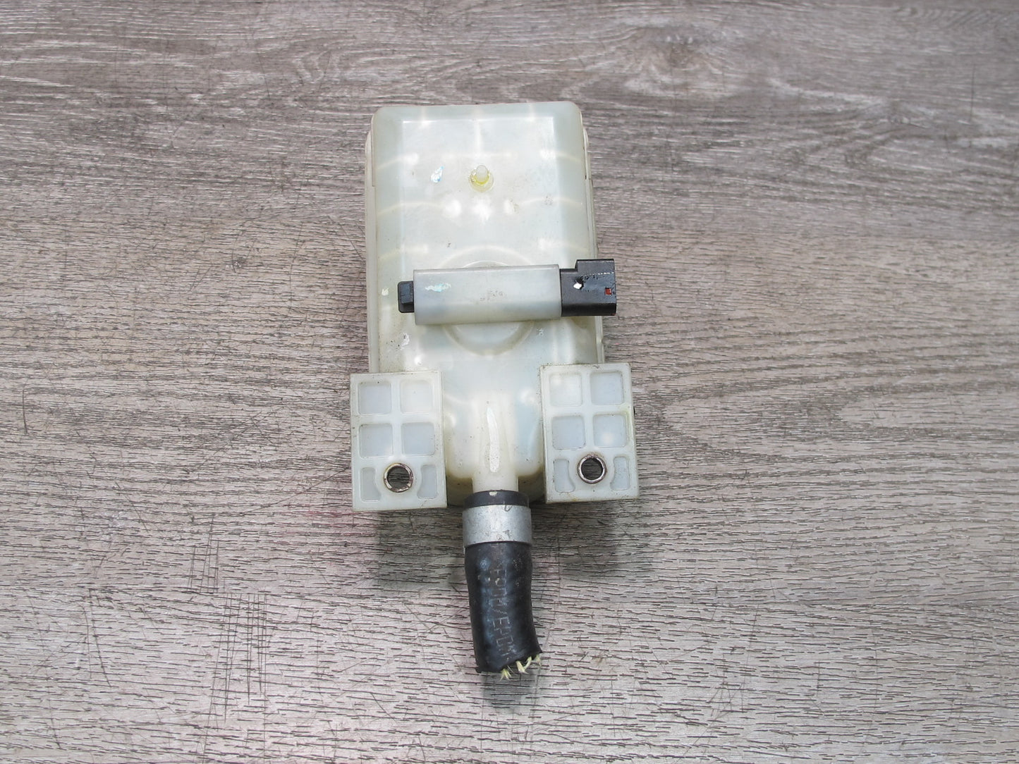 2014-2020 Infiniti QX60 Brake Master Cylinder Fluid Reservoir Tank 46090 3JV0A