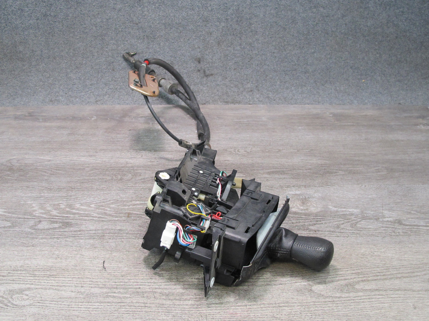 2014-2015 Infiniti QX60 Automatic Transmission Floor Gear Shifter Selector Assy