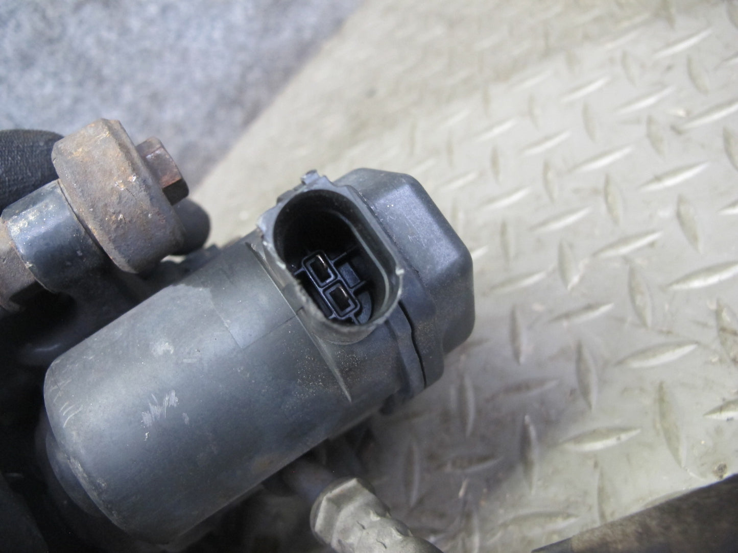 13-16 Audi B8 S4 AWD Set of 2 Rear Left & Right Brake Caliper OEM