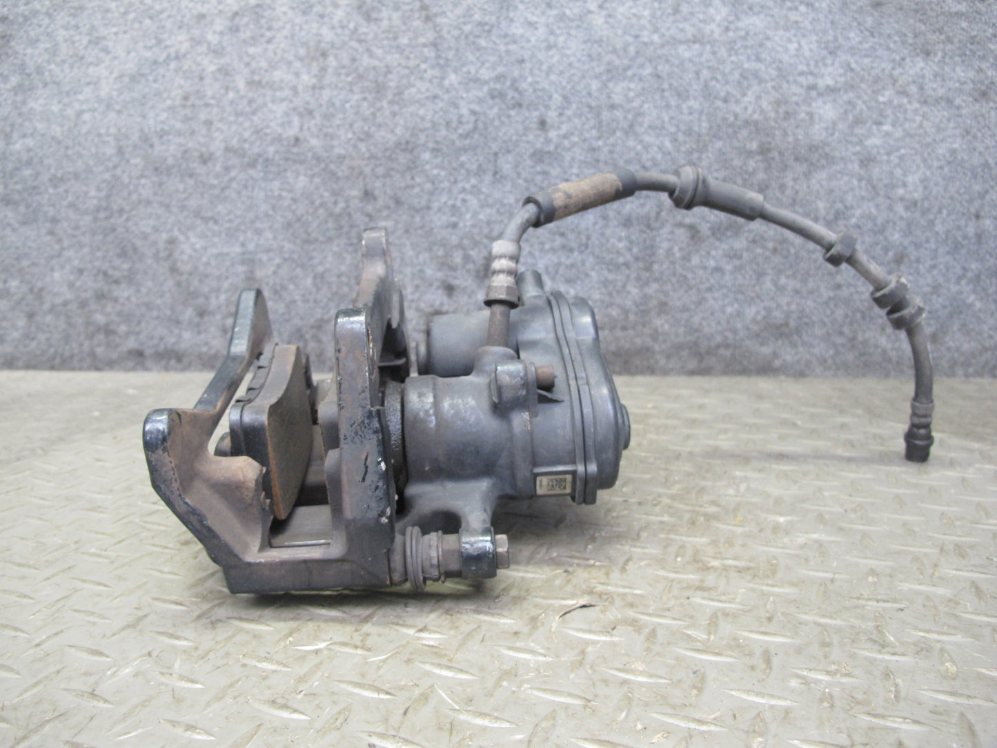 13-16 Audi B8 S4 AWD Set of 2 Rear Left & Right Brake Caliper OEM