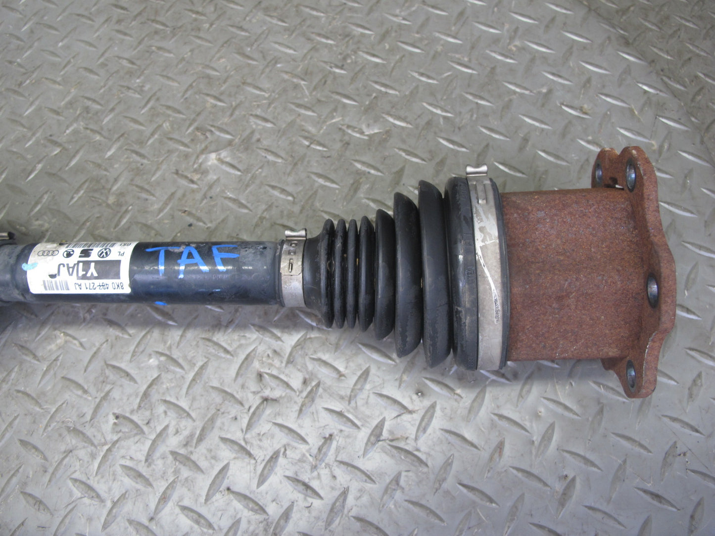 10-16 Audi S5 S4 Front Left or Right Axle Shaft 8K0407271AJ OEM