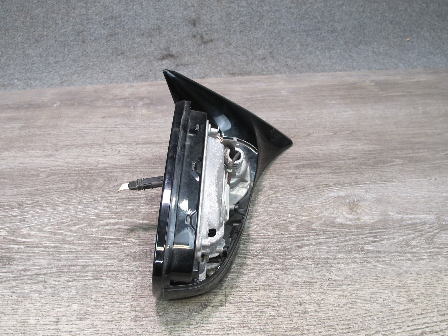 2012-2018 BMW F12 F13 M6 Right Pass Side Door Mirror W/o Glass & Cover Black