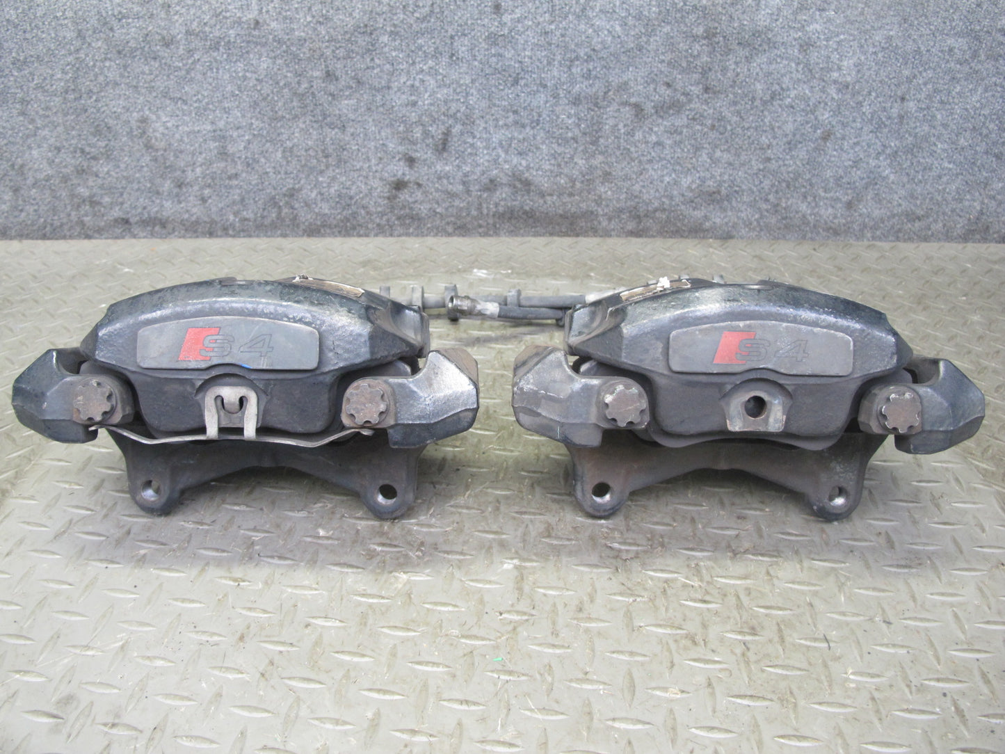 13-16 Audi B8 S4 AWD Set of 2 Front Left & Right Brake Caliper OEM
