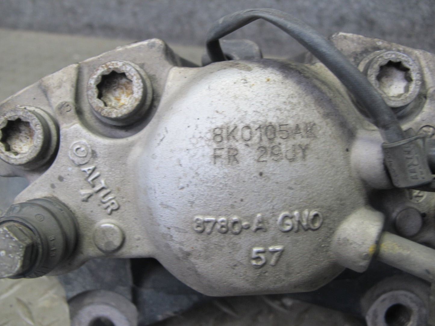 13-16 Audi B8 S4 AWD Set of 2 Front Left & Right Brake Caliper OEM