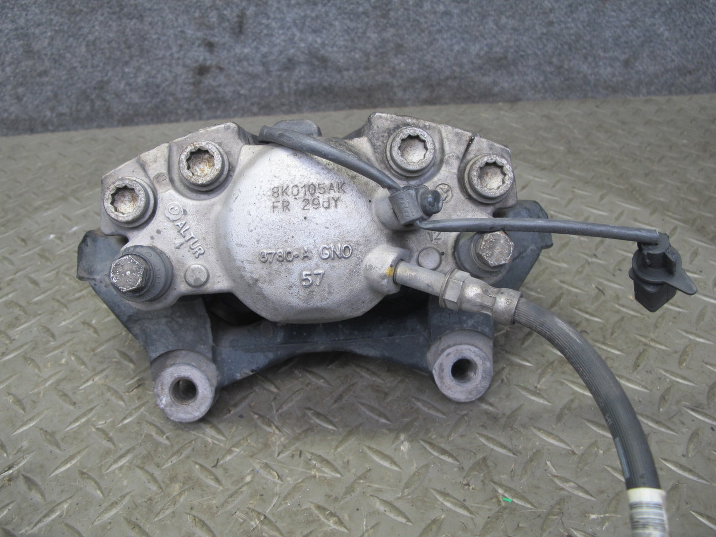 13-16 Audi B8 S4 AWD Set of 2 Front Left & Right Brake Caliper OEM