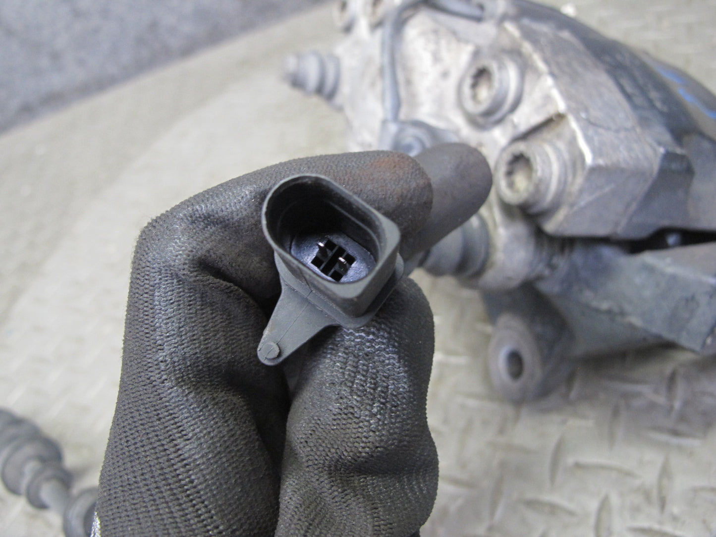 13-16 Audi B8 S4 AWD Set of 2 Front Left & Right Brake Caliper OEM