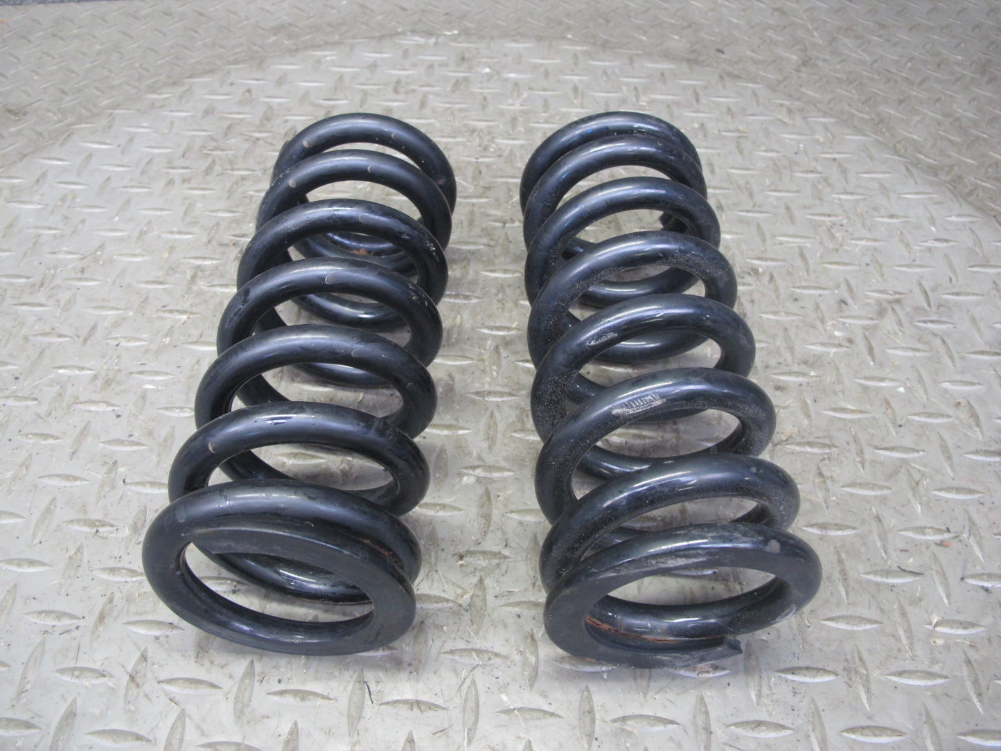 12-18 BMW F30 335i Sedan Rear Left & Right Coil Spring REV9 Hyper Spacer Pad Set