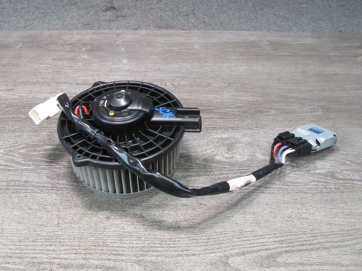 02-10 Lexus Z40 SC430 Hvac A/C Heater Blower Motor Fan w Control Module OEM