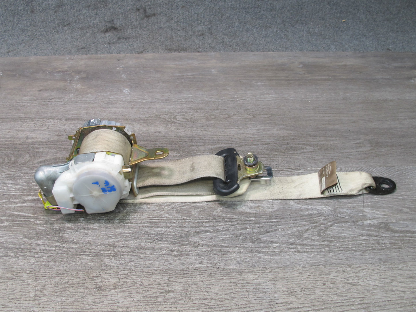 02-08 LEXUS SC430 Z40 FRONT LEFT & RIGHT SIDE SEATBELT RETRACTOR SET OEM