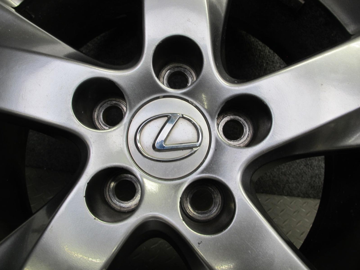 10-12 Lexus IS350 IS250 Convert Rear R18 18" Alloy Wheel Rim 18x8.5J ET50 OEM