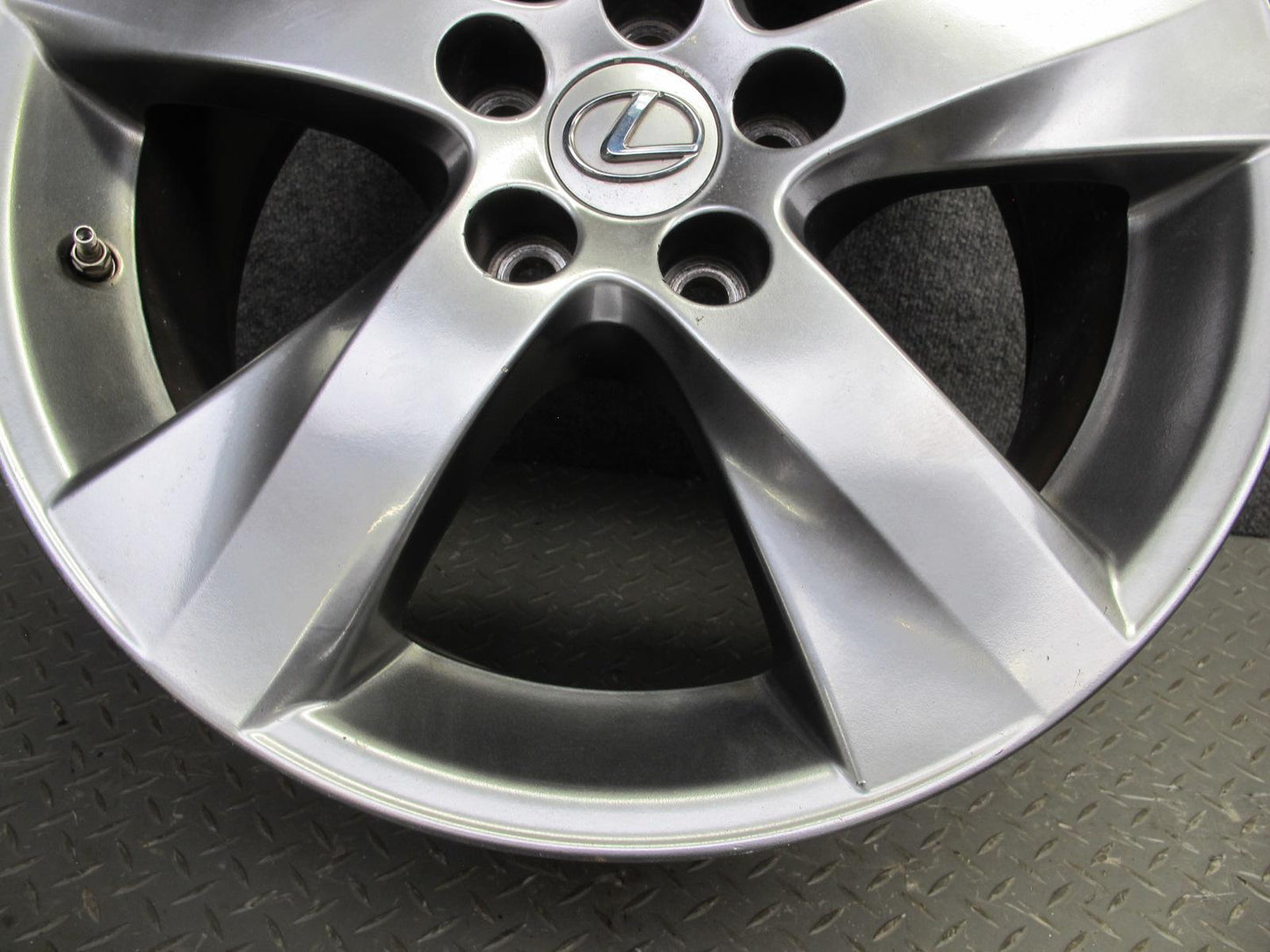 10-12 Lexus IS350 IS250 Convert Rear R18 18" Alloy Wheel Rim 18x8.5J ET50 OEM