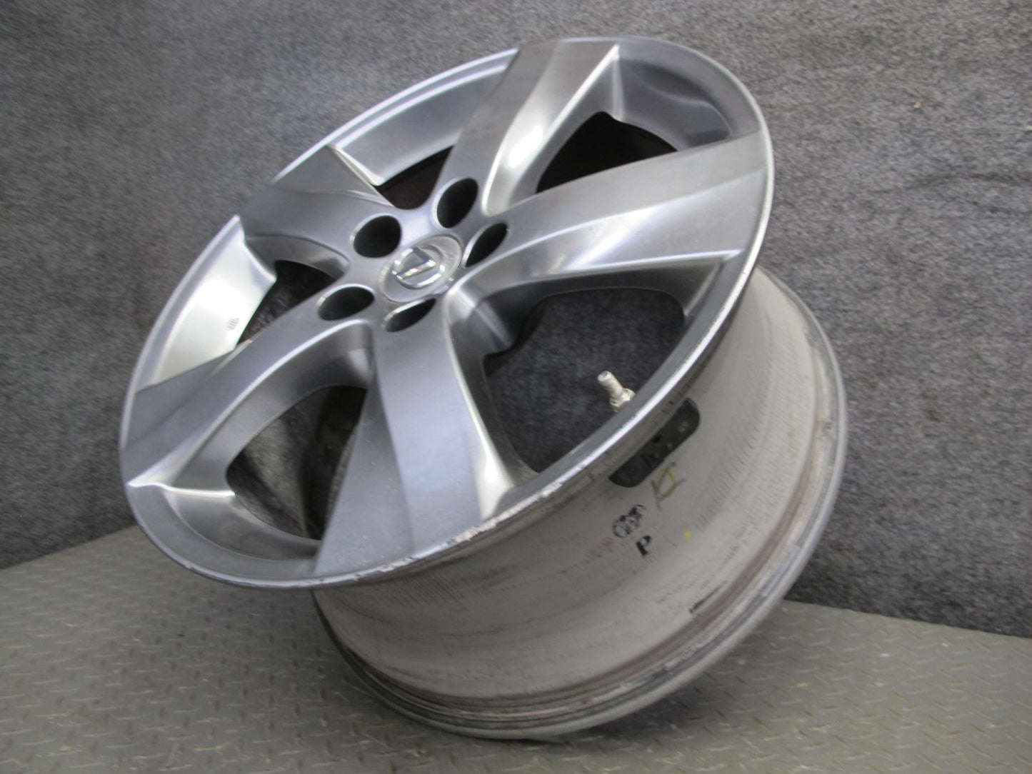 10-12 Lexus IS350 IS250 Convert Rear R18 18" Alloy Wheel Rim 18x8.5J ET50 OEM