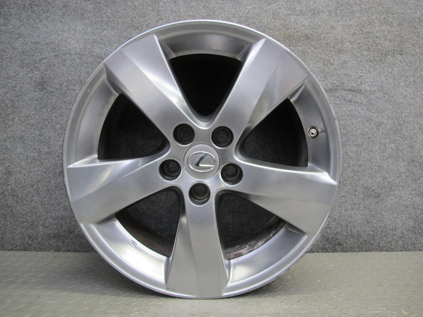 10-12 Lexus IS350 IS250 Convert Rear R18 18" Alloy Wheel Rim 18x8.5J ET50 OEM