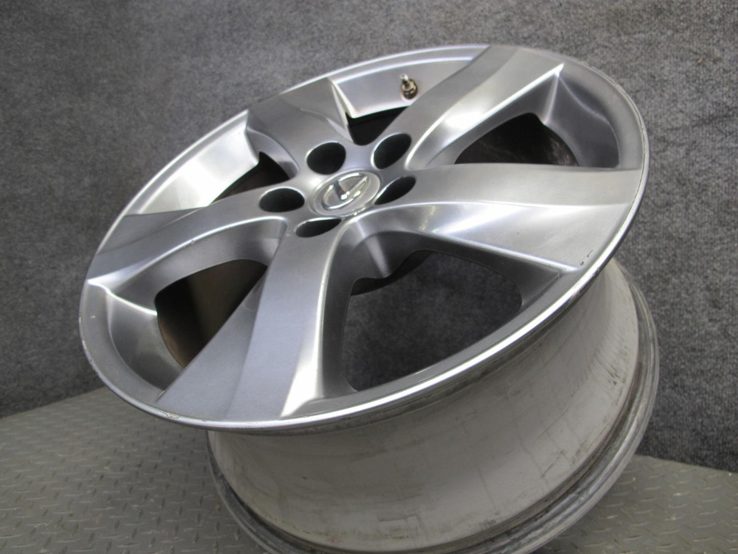 10-12 Lexus IS350 IS250 Convert Rear R18 18" Alloy Wheel Rim 18x8.5J ET50 OEM