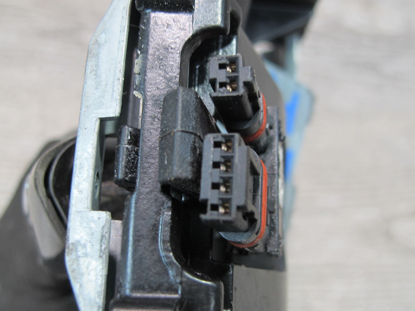 2012-2018 BMW F12 F13 M6 Left Side Exterior Door Handle W/ Comfort Access