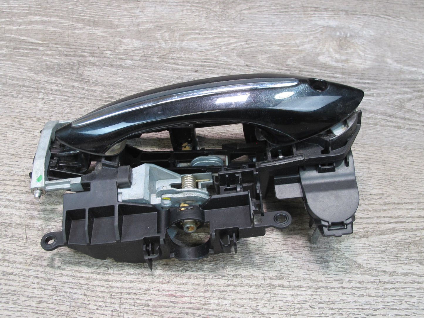 2012-2018 BMW F12 F13 M6 Left Side Exterior Door Handle W/ Comfort Access