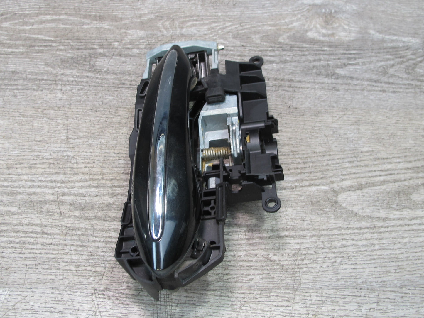 2012-2018 BMW F12 F13 M6 Right Side Exterior Door Handle W/ Comfort Access