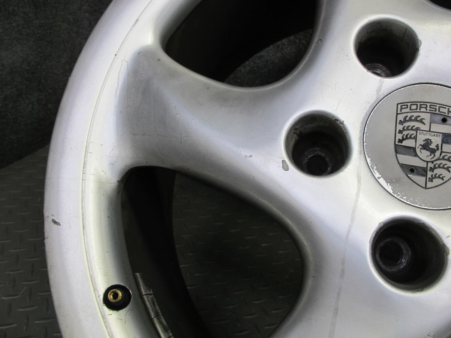 99-05 Porsche 911 Carrera 996 Factory R18" Alloy 5 Spoke Wheel Rim 18x7.5J ET50