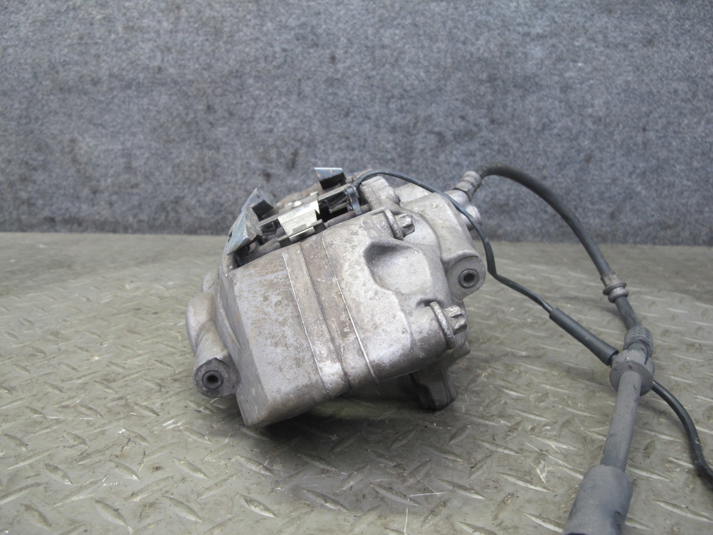 12-15 BMW F30 F32 F33 F34 335i Set of 2 Front Brembo Brake Caliper 91K Miles OEM