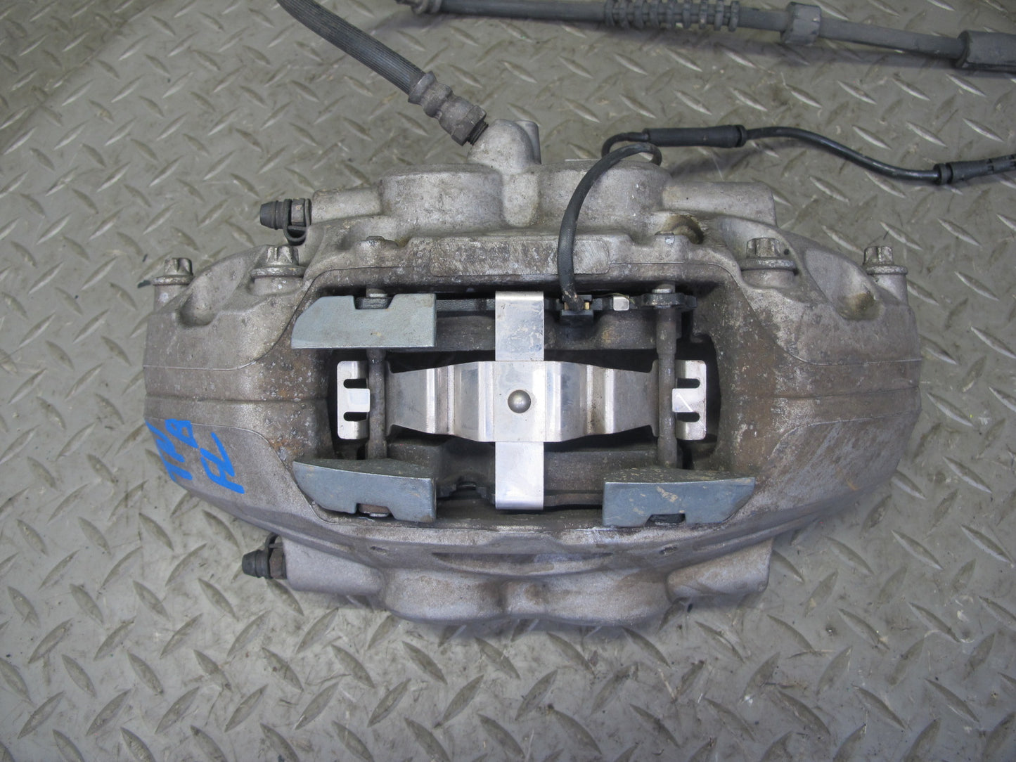 12-15 BMW F30 F32 F33 F34 335i Set of 2 Front Brembo Brake Caliper 91K Miles OEM