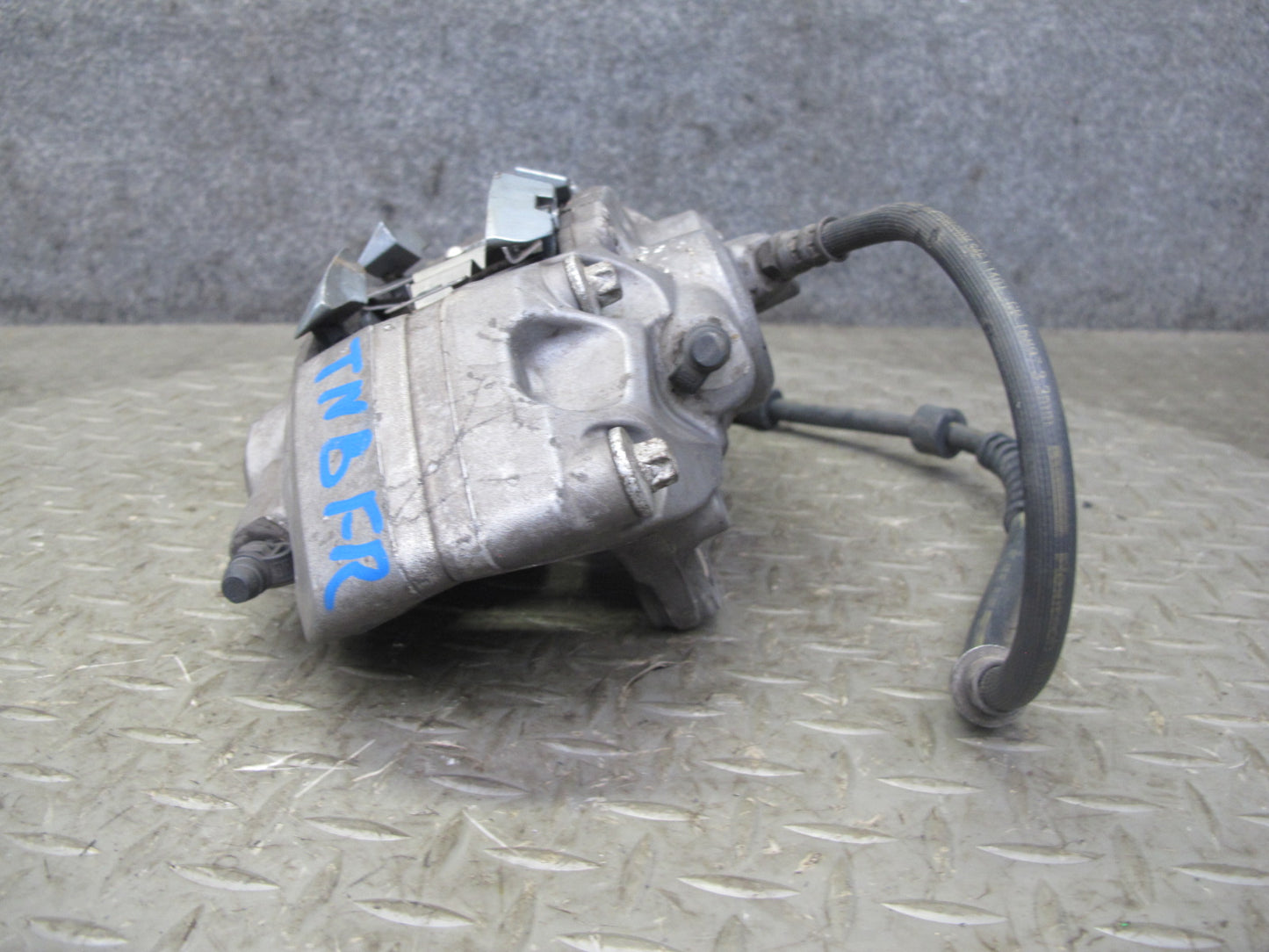 12-15 BMW F30 F32 F33 F34 335i Set of 2 Front Brembo Brake Caliper 91K Miles OEM