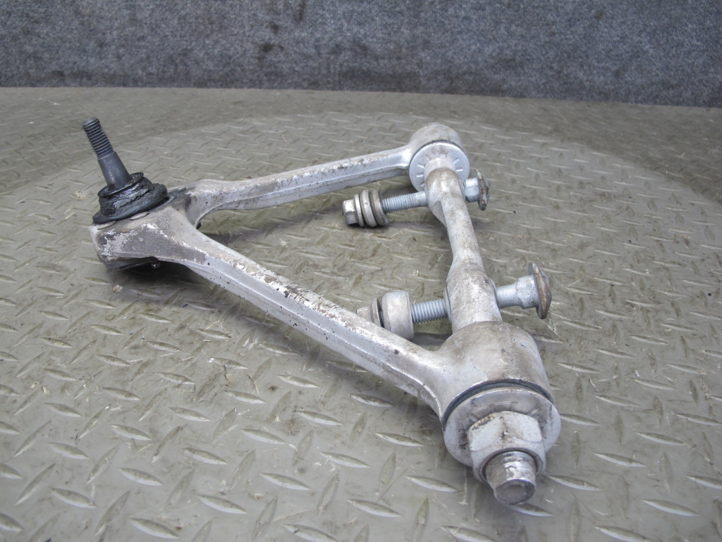 88-91 Chevrolet Corvette C4 Front Left Upper Control Arm OEM