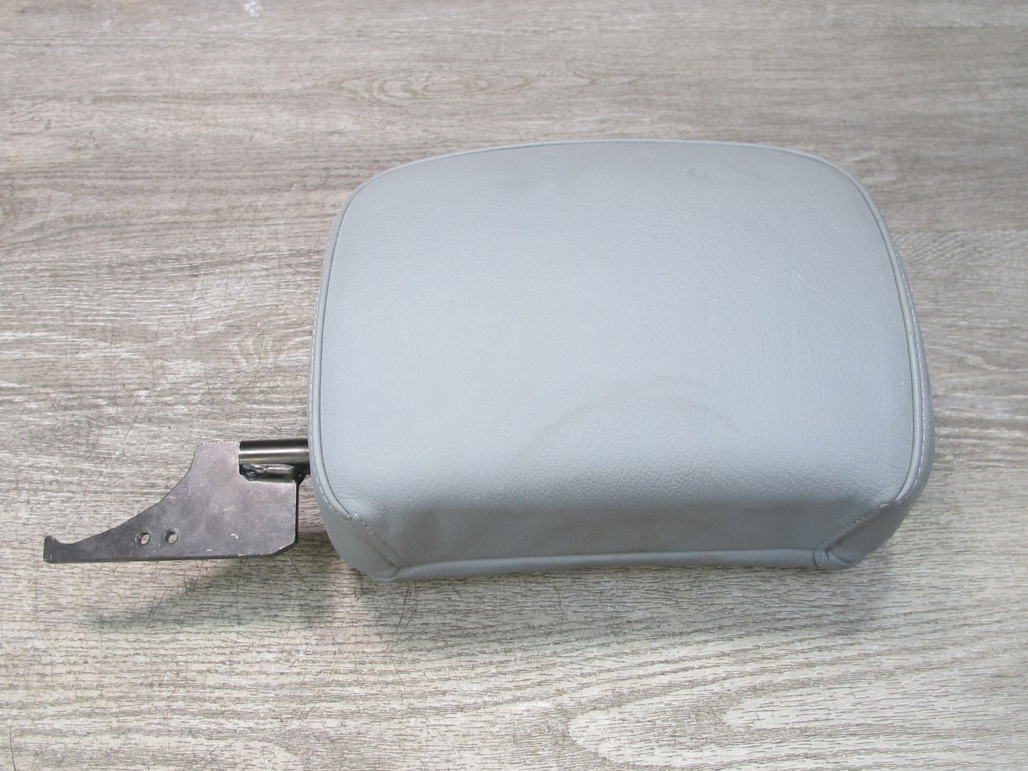 01-06 BMW E46 Convertible Set of 2 Front Left & Right Leather Headrest Gray OEM