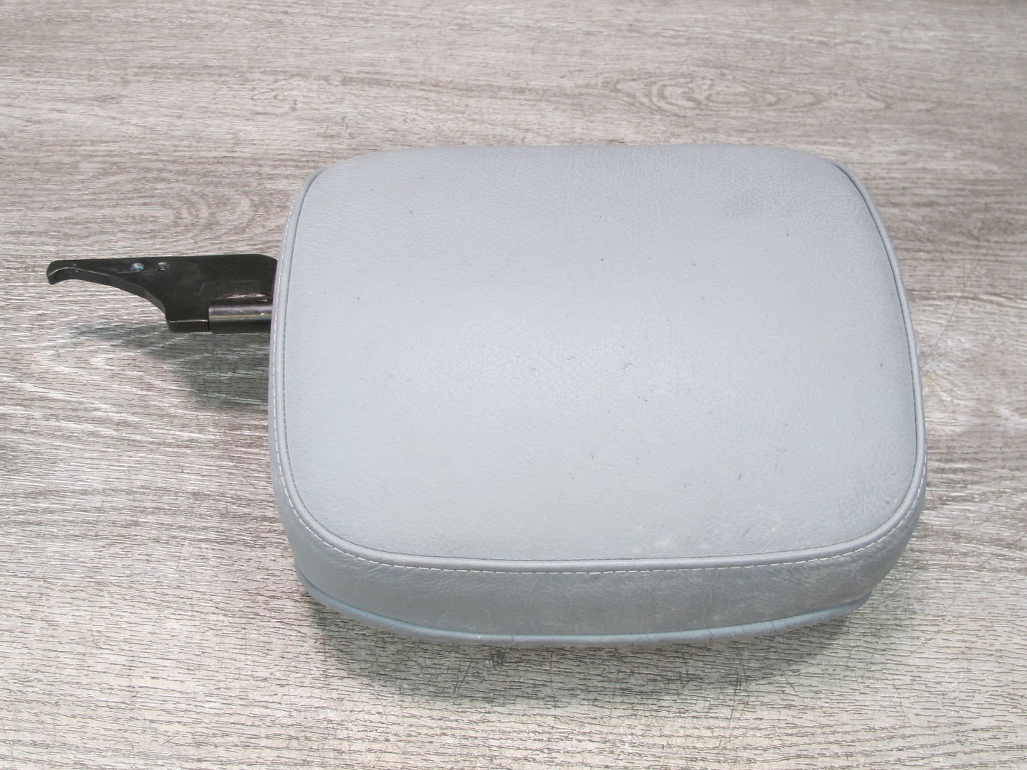 01-06 BMW E46 Convertible Set of 2 Front Left & Right Leather Headrest Gray OEM