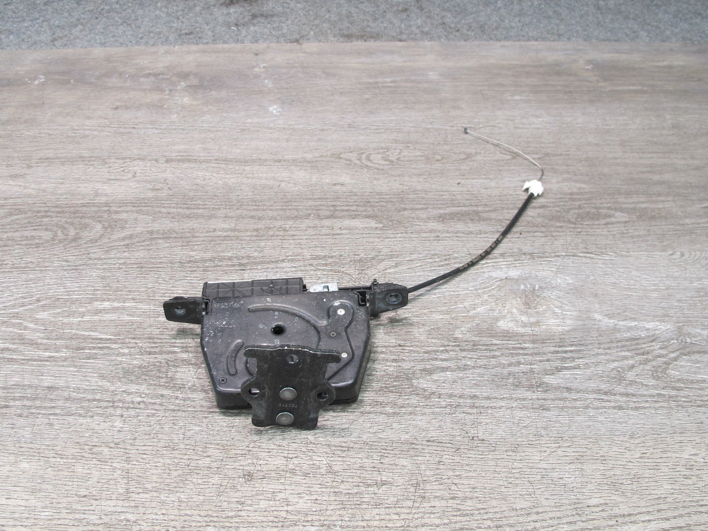 2012-2018 BMW F12 F13 F06 M6 Rear Trunk Lid Lock Latch Actuator Motor