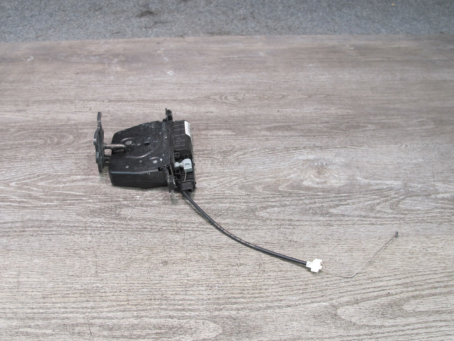 2012-2018 BMW F12 F13 F06 M6 Rear Trunk Lid Lock Latch Actuator Motor