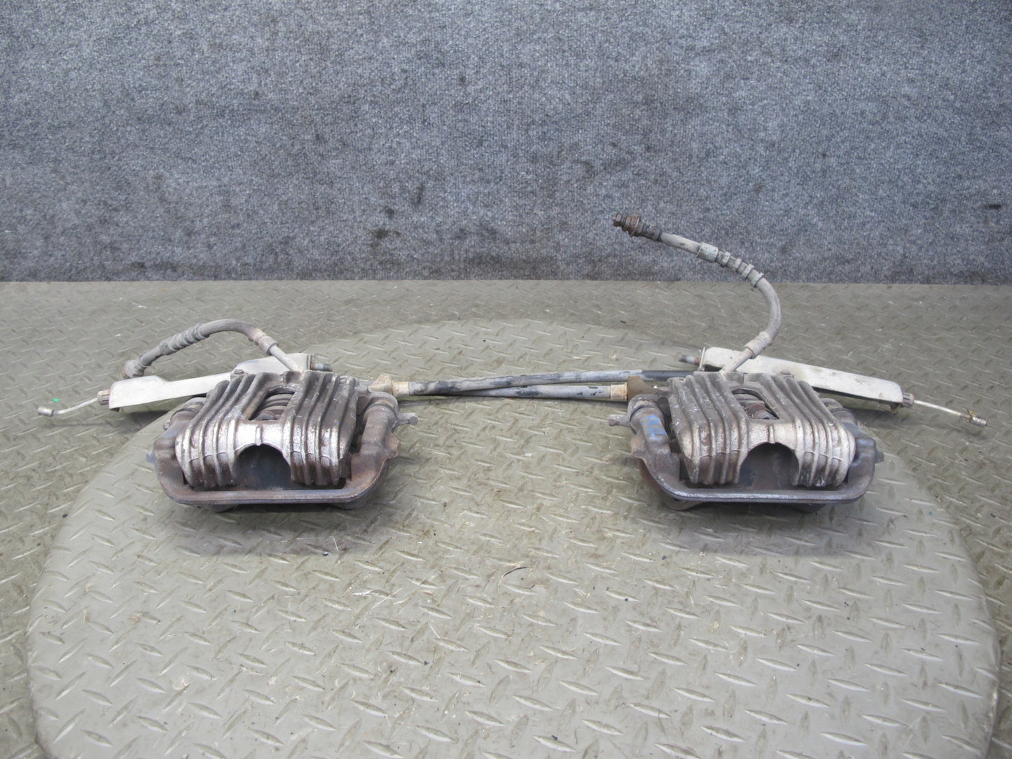 89-96 Chevrolet Corvette C4 Set of 2 Rear Left & Right Brake Caliper OEM