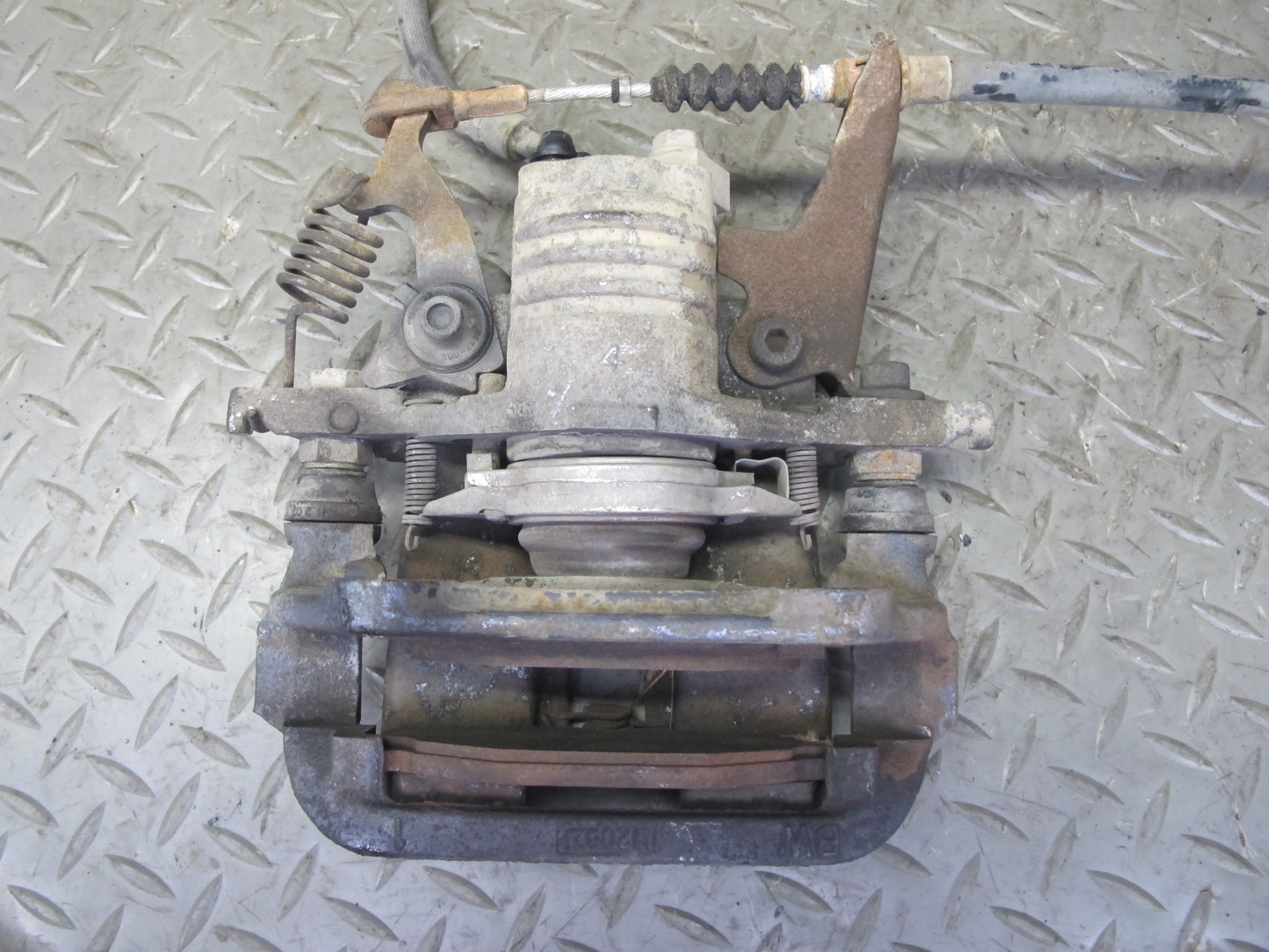 89-96 Chevrolet Corvette C4 Set of 2 Rear Left & Right Brake Caliper OEM