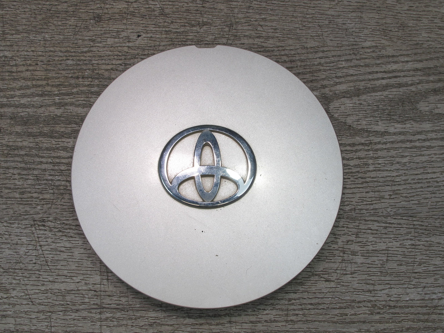 95-97 Toyota Celsior UCF20 Set of 4 Wheel Hub Center Cap Cover OEM