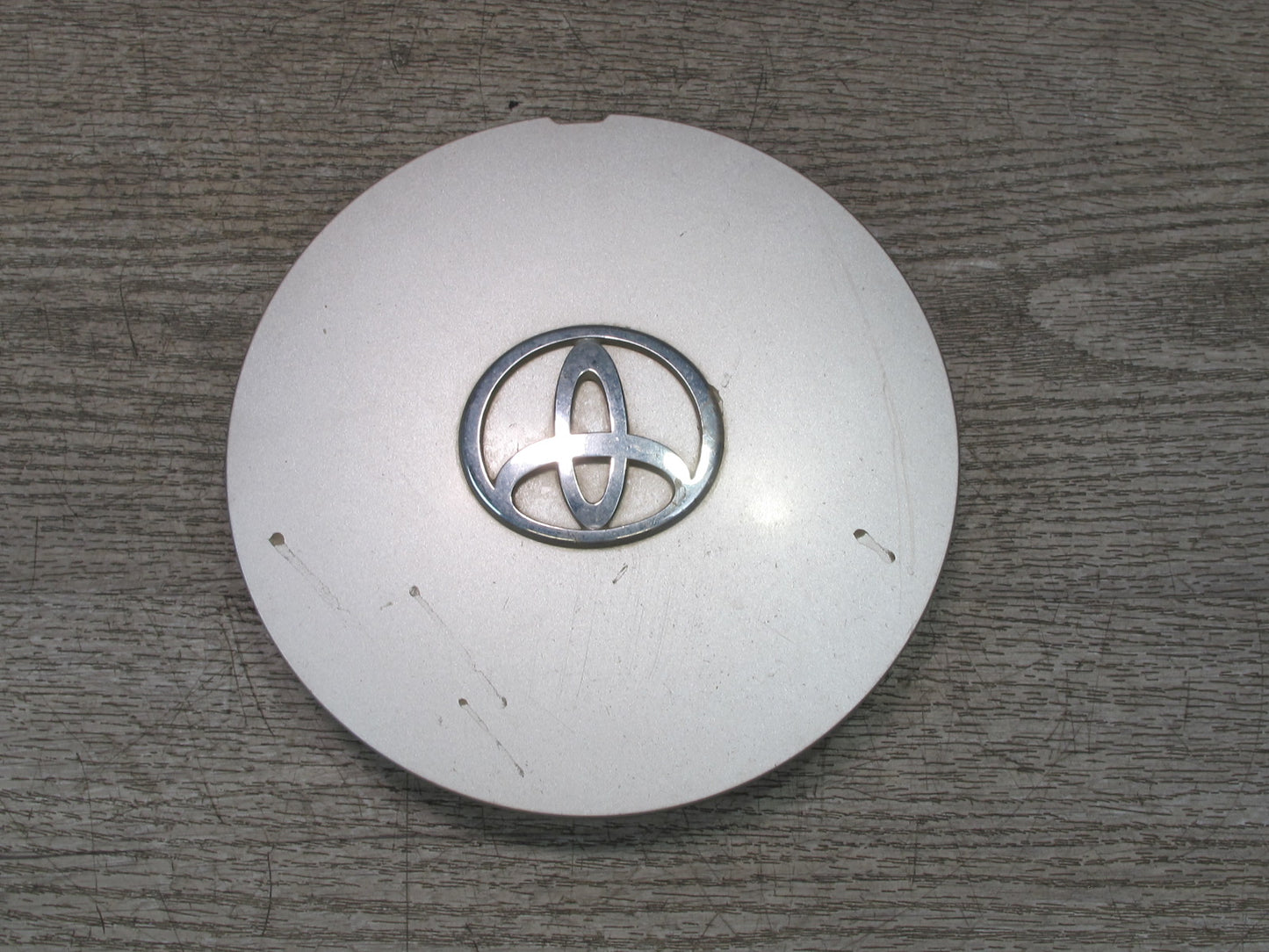 95-97 Toyota Celsior UCF20 Set of 4 Wheel Hub Center Cap Cover OEM