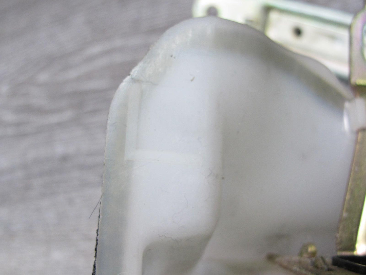 97 TOYOTA UCF20 CELSIOR SET OF 5 FRONT & REAR SEATBELT RETRACTOR OEM