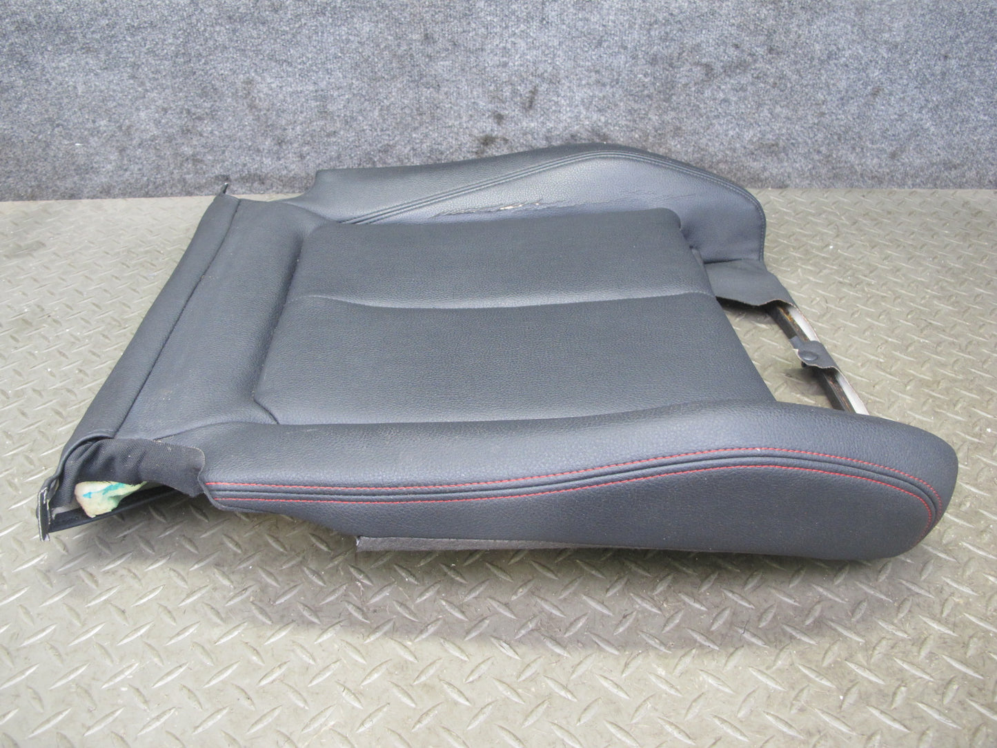 12-18 BMW F30 F31 F34 335i Front Left Sport Seat Lower Leather Cushion Black OEM