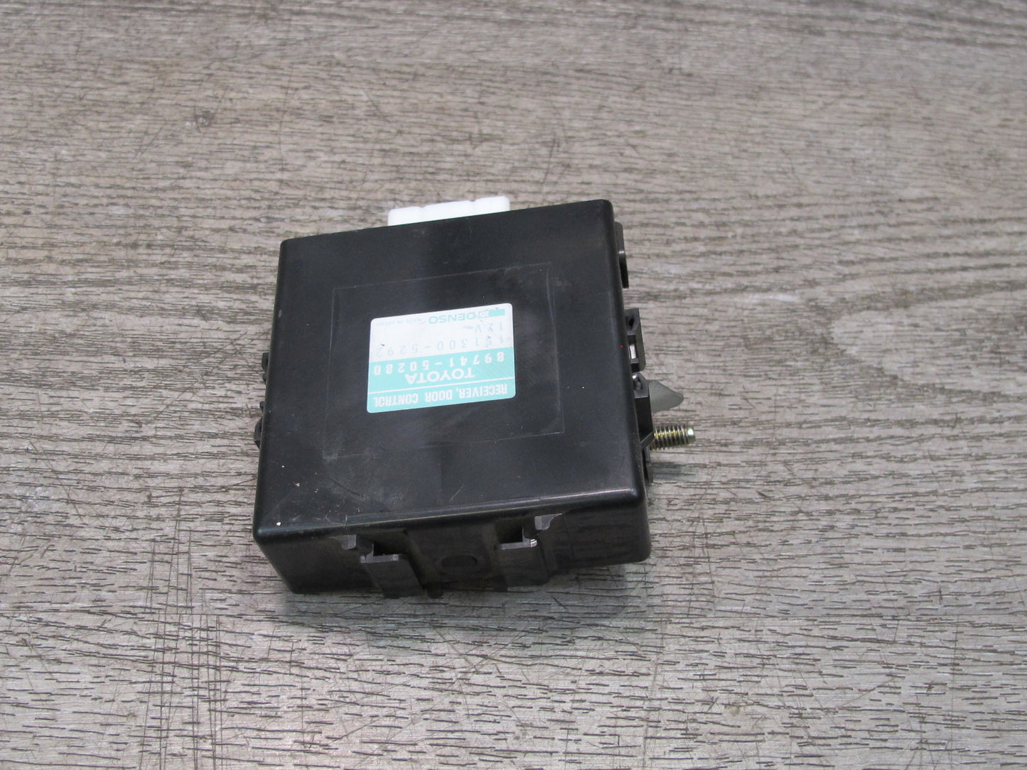 95-97 Toyota Celsior Door Receiver Control Module 89741-50280 OEM