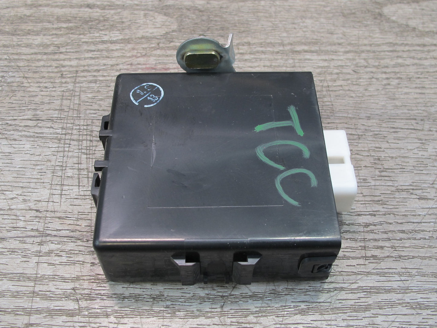 95-97 Toyota Celsior Door Receiver Control Module 89741-50280 OEM