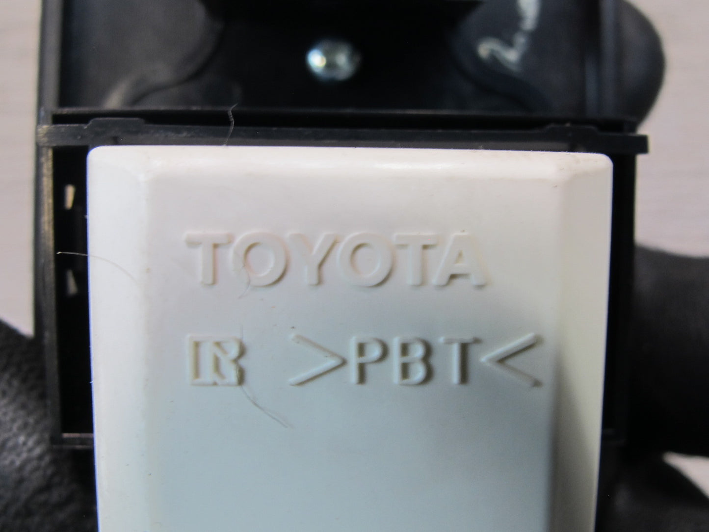 95-97 Toyota Celsior Front Left Passenger Door Window Switch w Trim OEM