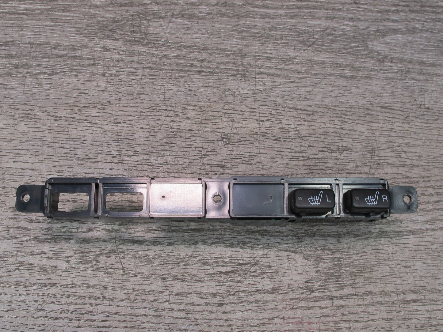 95-97 Toyota Celsior Lexus LS400 UCF20 Center Console Heated Seat Switch OEM