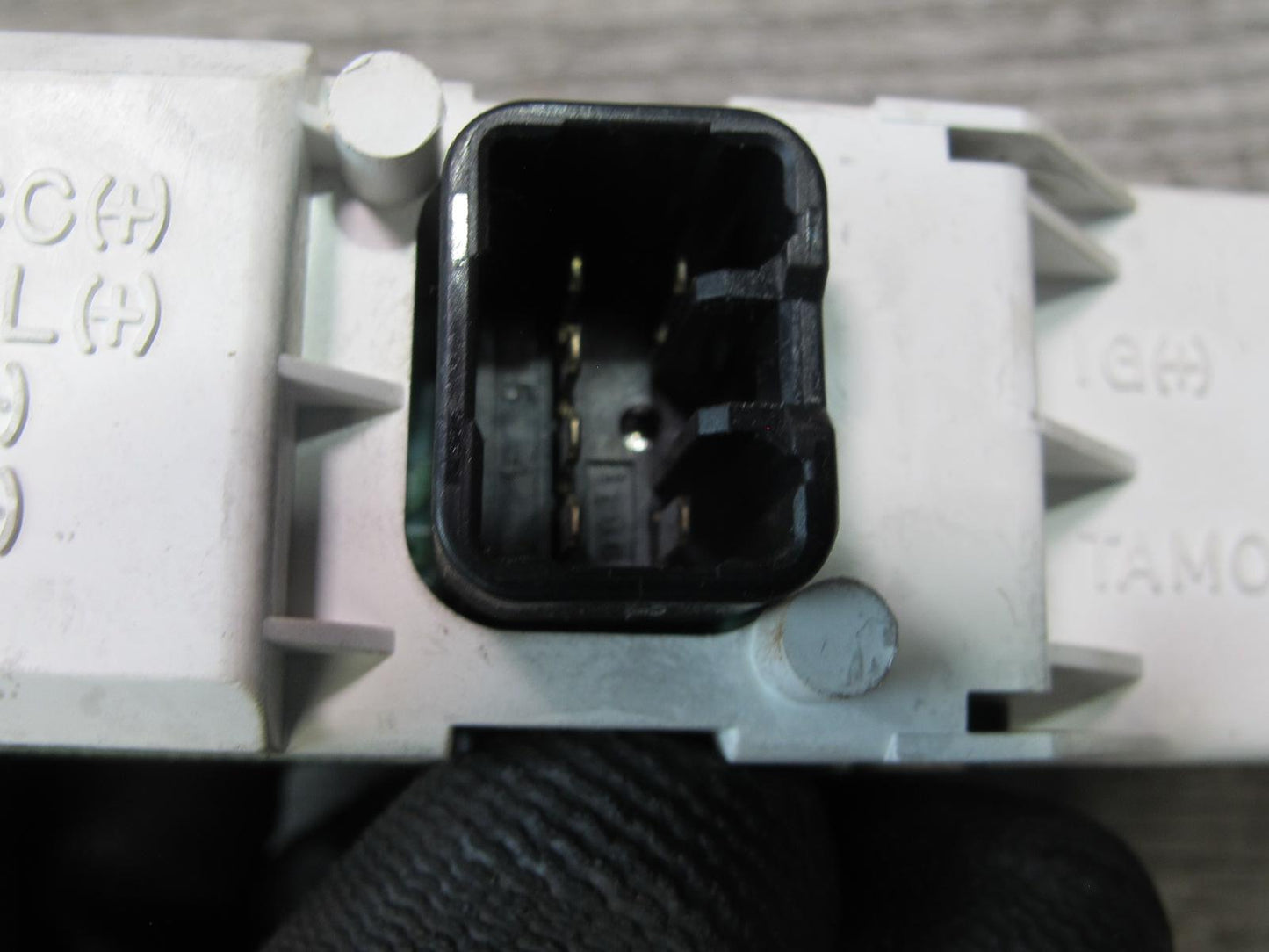 95-97 Toyota Celsior Lexus LS400 UCF20 Dash Digital Clock Unit 83910-50012 OEM