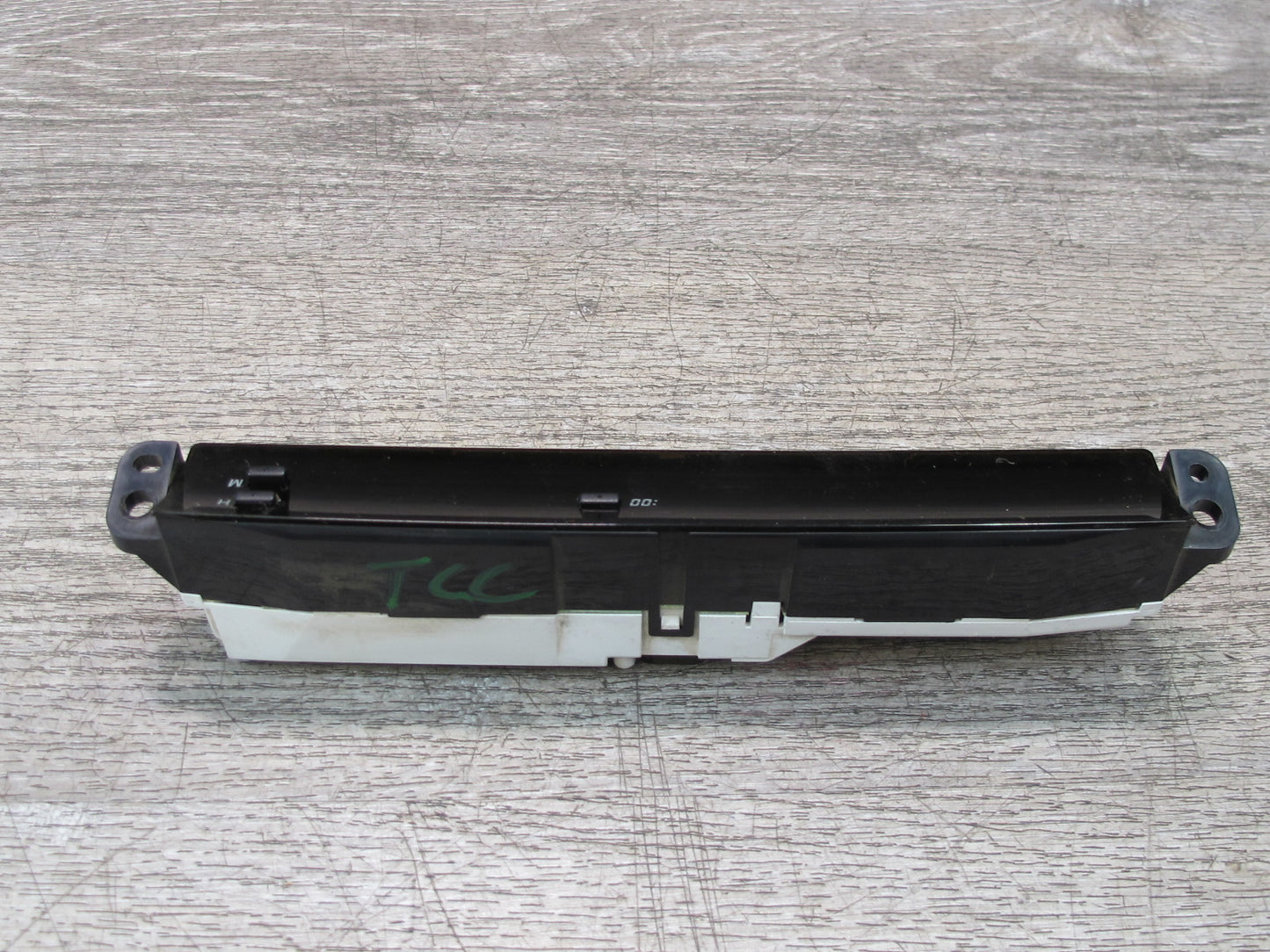 95-97 Toyota Celsior Lexus LS400 UCF20 Dash Digital Clock Unit 83910-50012 OEM