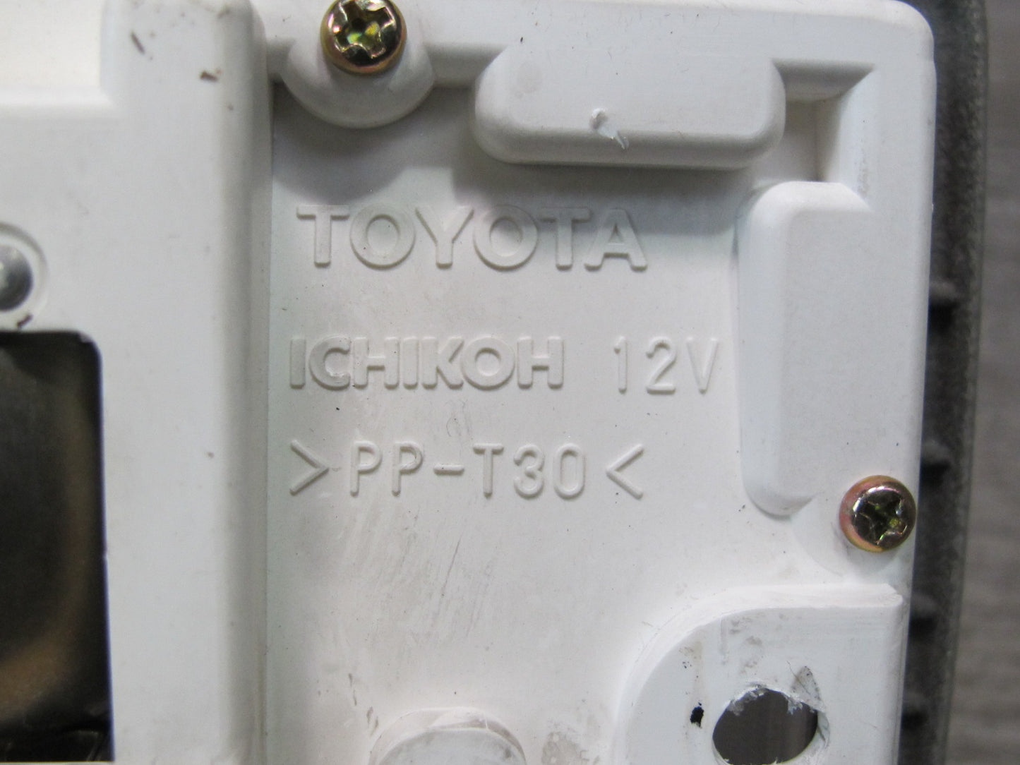 95-97 Toyota Celsior Lexus LS400 Front Overhead Console Dome Light Lamp OEM