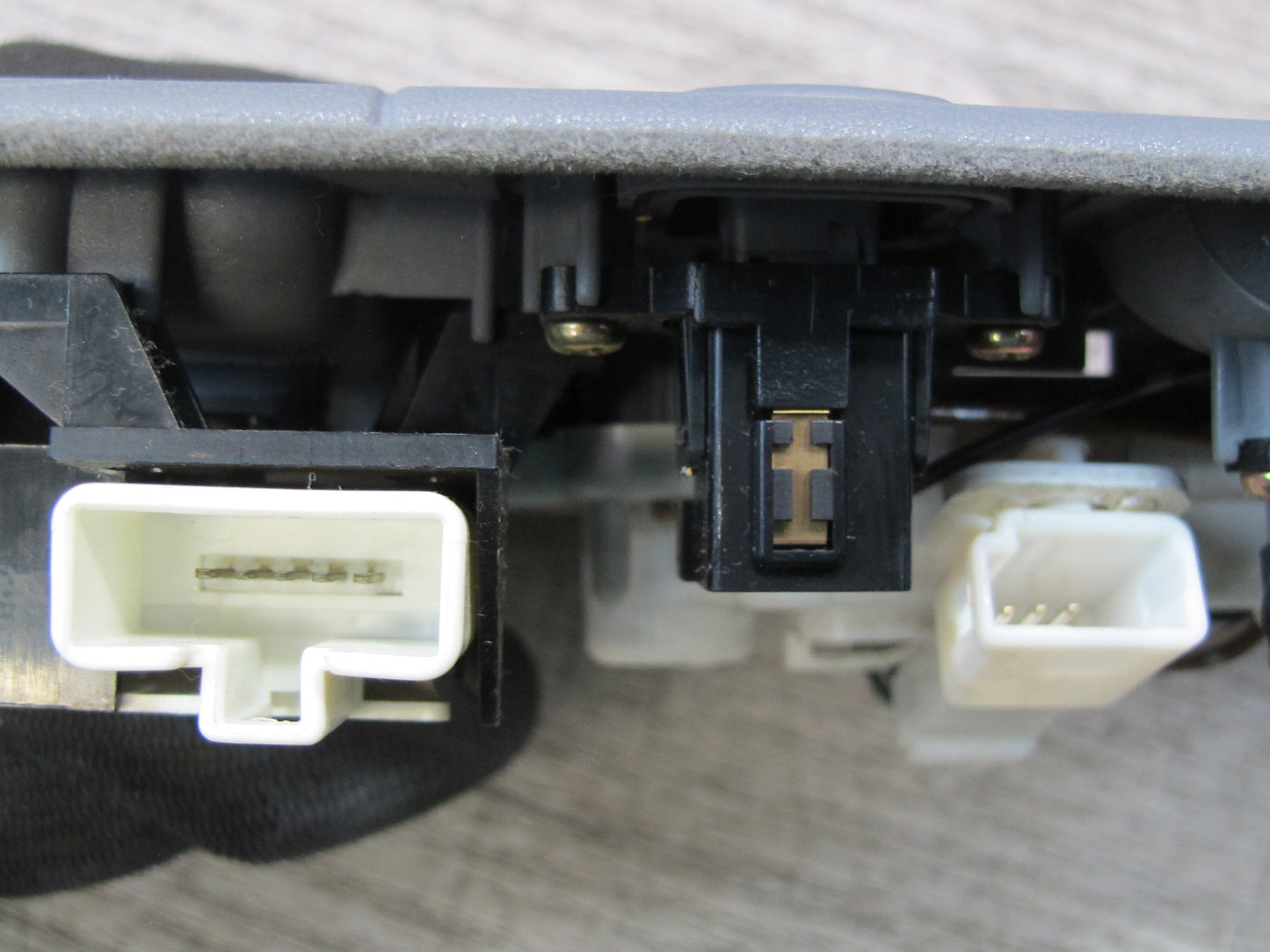 95-97 Toyota Celsior Lexus LS400 Front Overhead Console Dome Light Lamp OEM