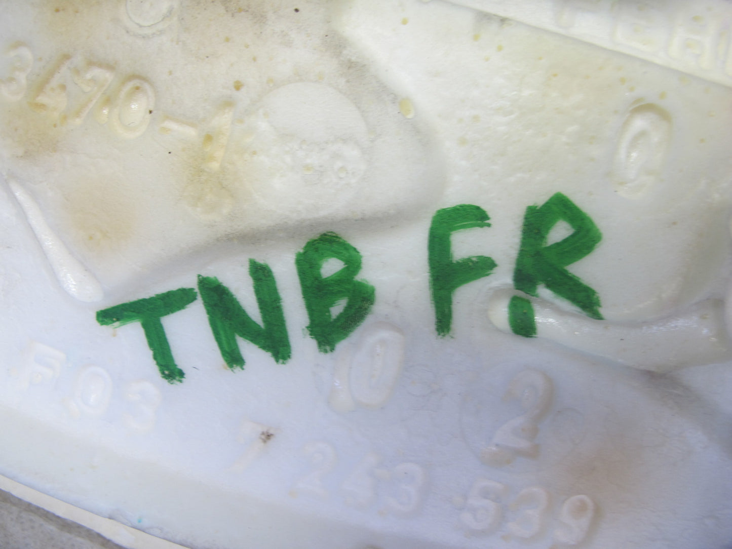 12-18 BMW F30 F31 F34 335i Front Right Sport Seat Lower Leather Cushion OEM