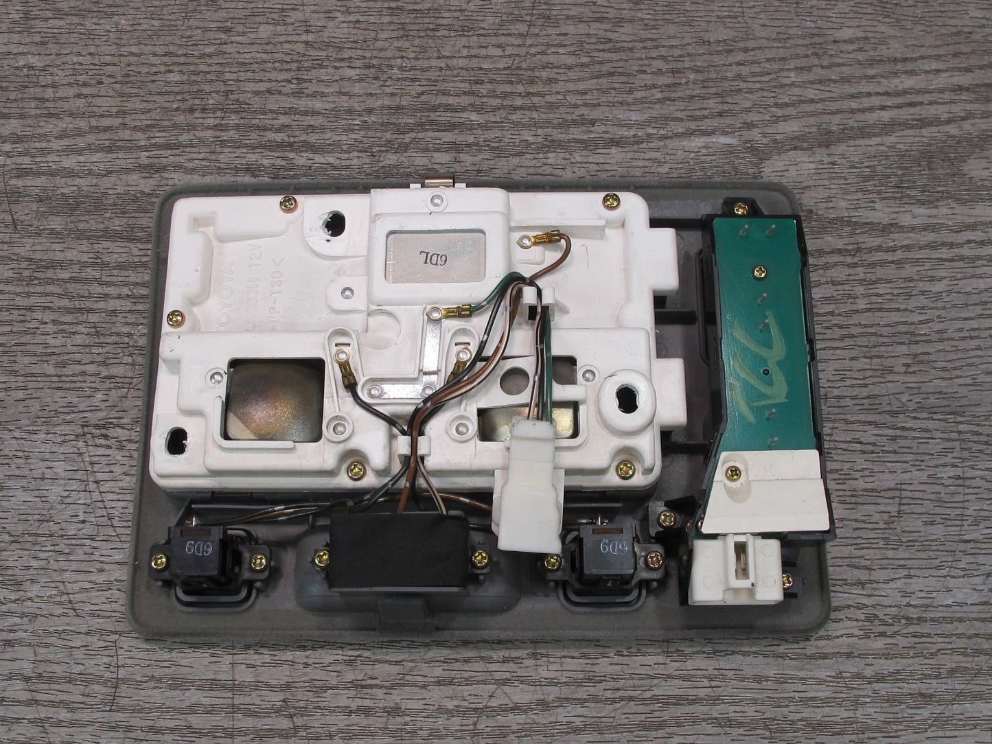 95-97 Toyota Celsior Lexus LS400 Front Overhead Console Dome Light Lamp OEM