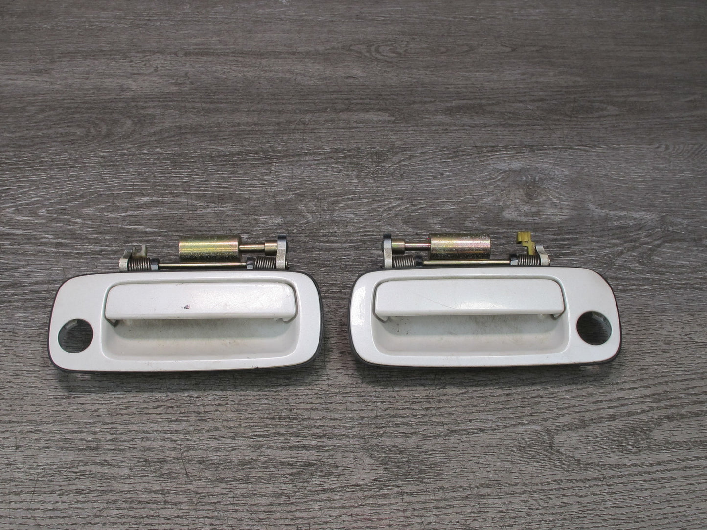 95-97 Toyota Celsior Lexus LS400 Front Left Right Door Exterior Handle White OEM