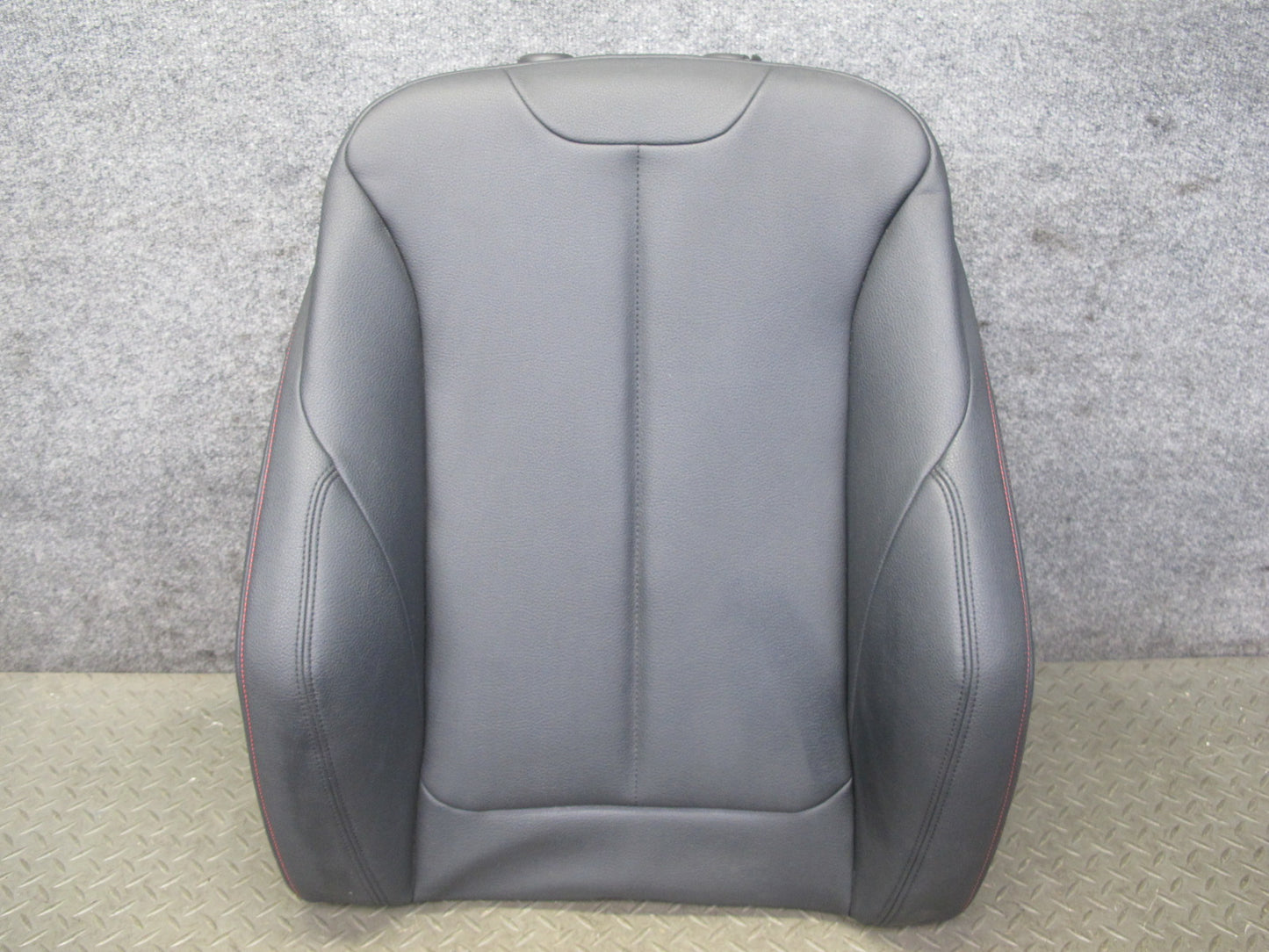 12-18 BMW F30 F31 F34 335i Front Right Sport Seat Upper Backrest Cushion OEM