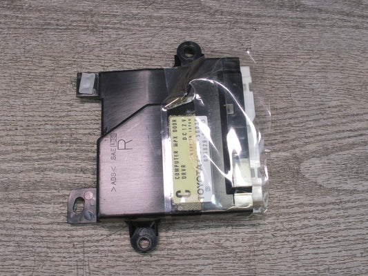 95-97 Toyota Celsior UCF20 RHD Front Right Door Control Module 89222-50030 OEM